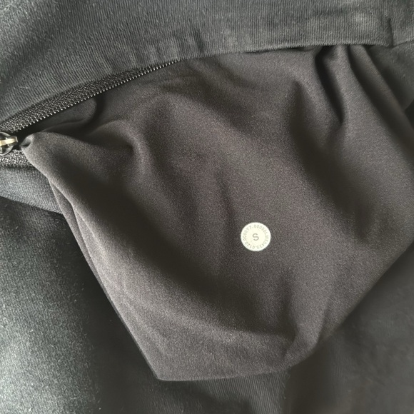 Lululemon Men’s Sweatpants Joggers - Size Small - Picture 3 of 3